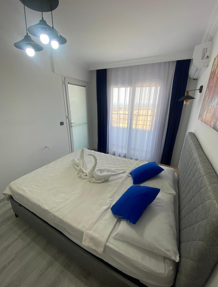 Mavi Restaurant & Apartments 3 17/50