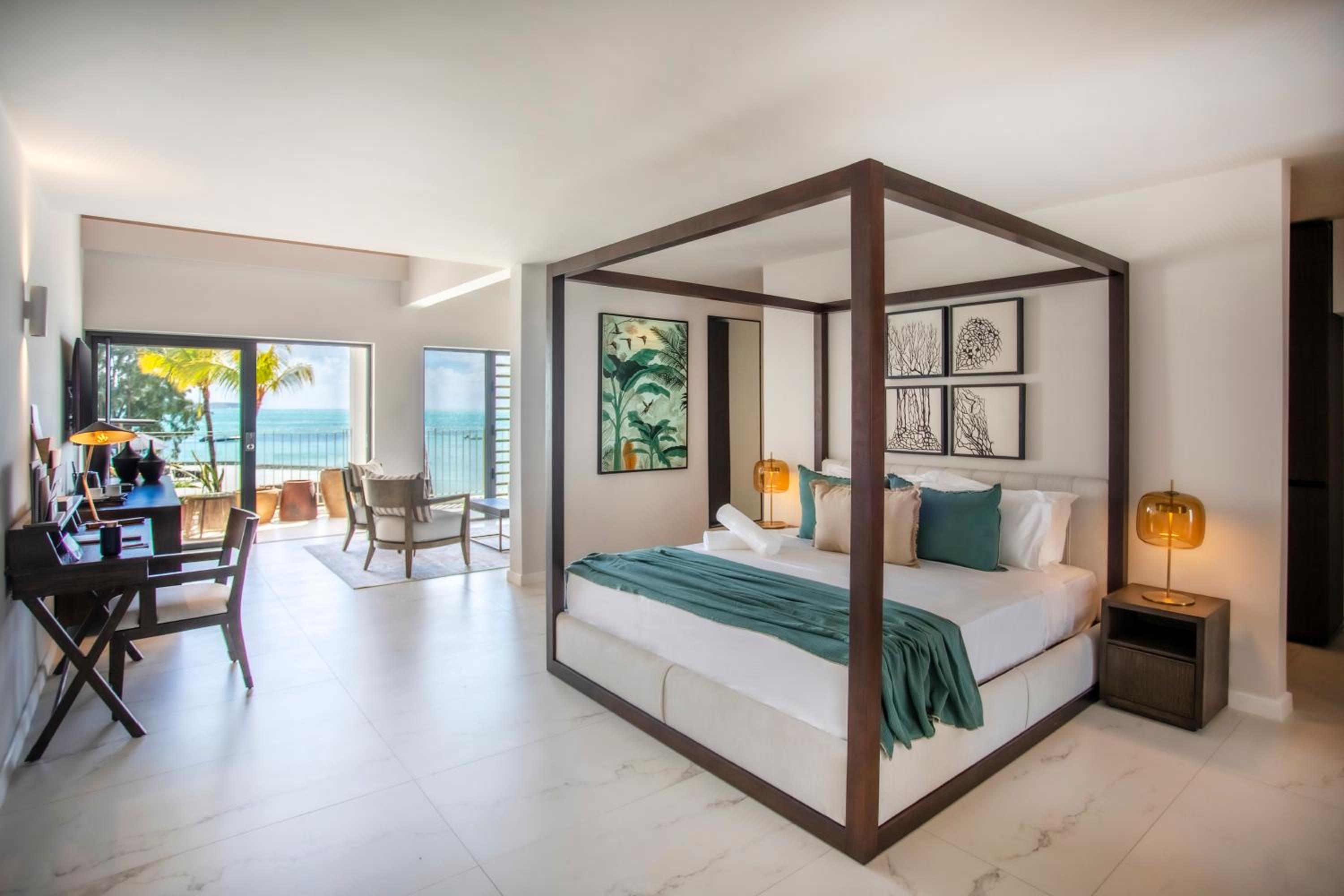Junior Suite, Bathtub