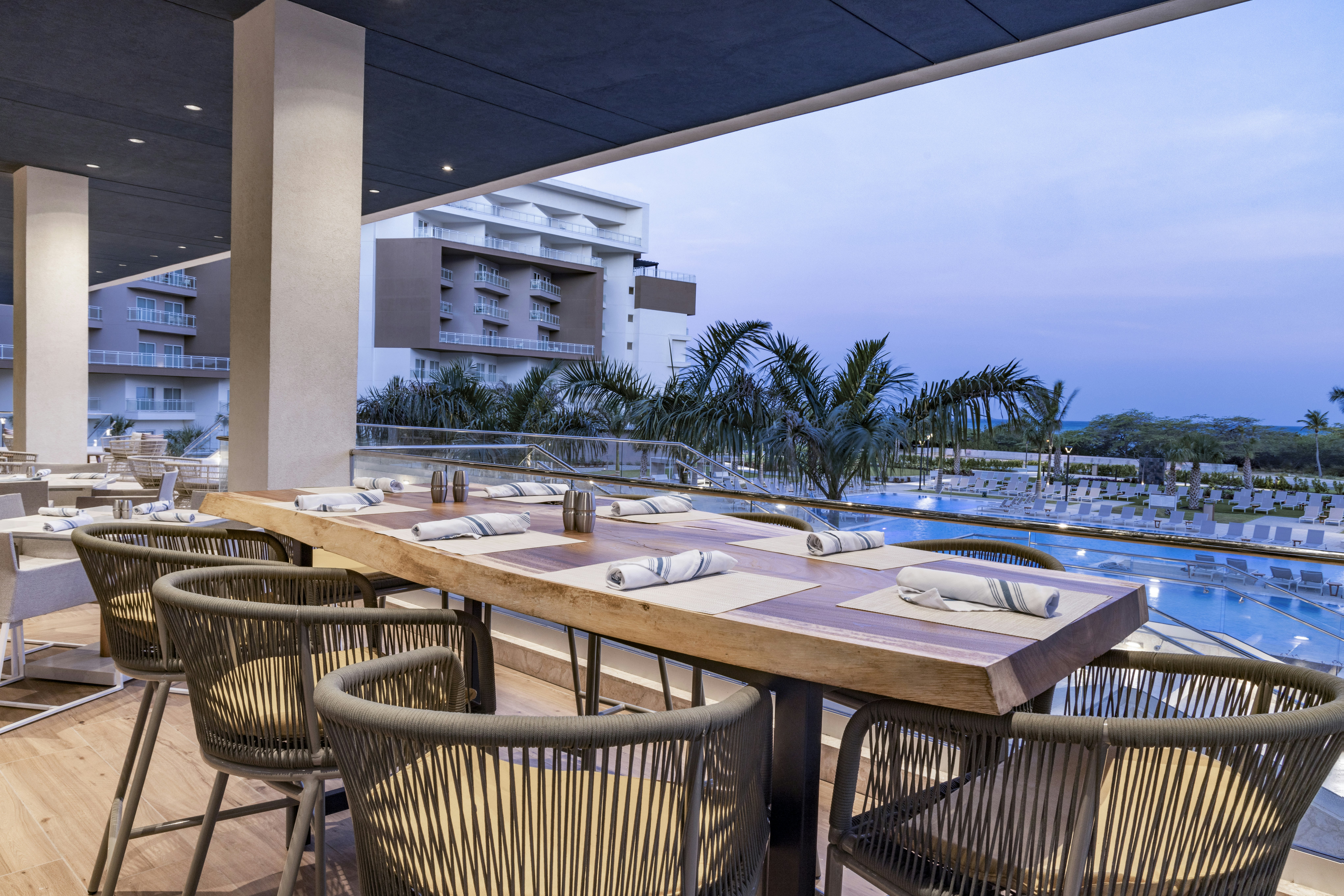 Embassy Suites by Hilton Aruba Resort 32/50