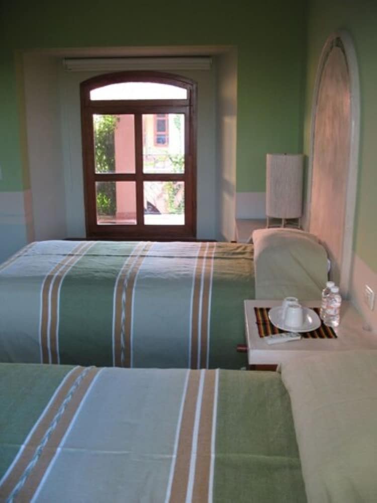 Hotel Casa San Angel 32/68
