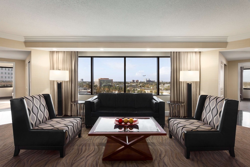 Embassy Suites by Hilton Irvine Orange County Airport 49/81