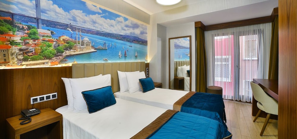 The Tango Hotel Taksim 11/40