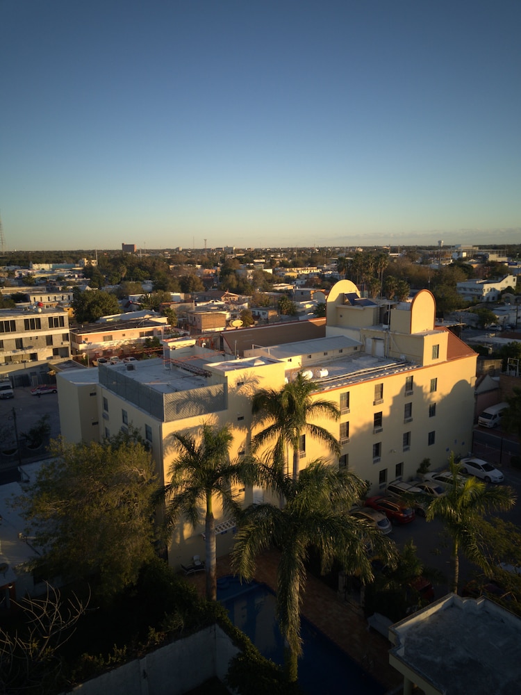 Best Western Hotel Plaza Matamoros 36/79