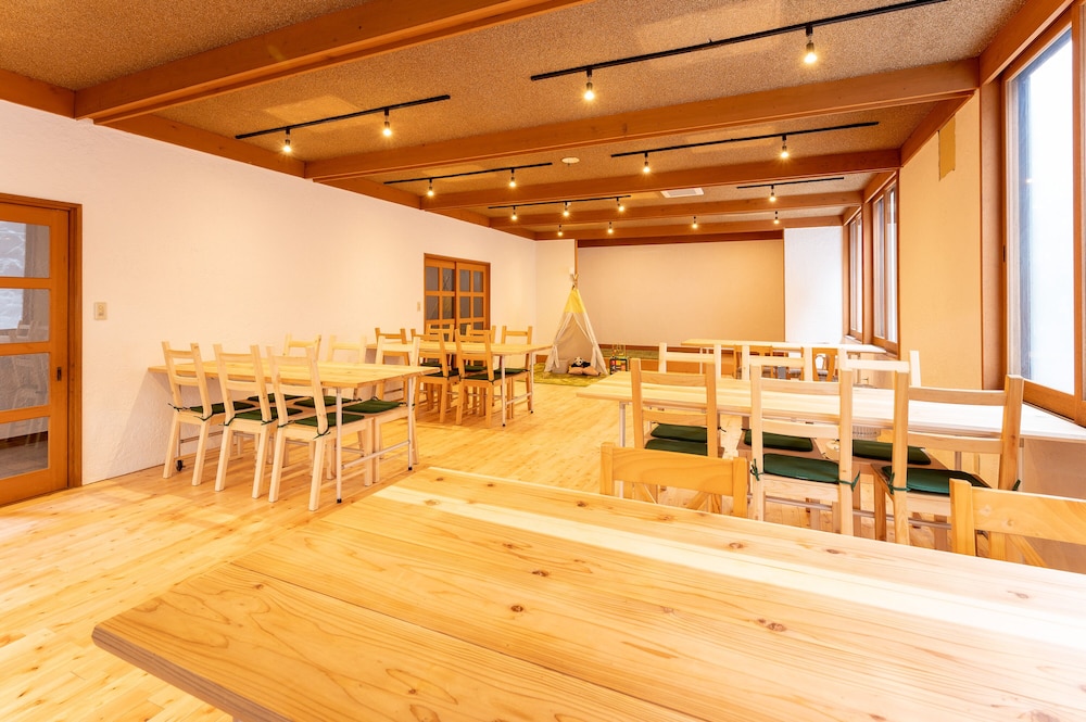 Lakeside Guest House Hostel Jil 22/39