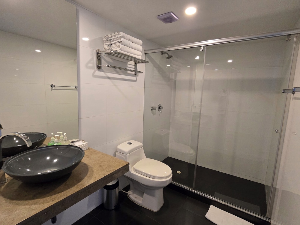 Hotel Castellana 95 44/44