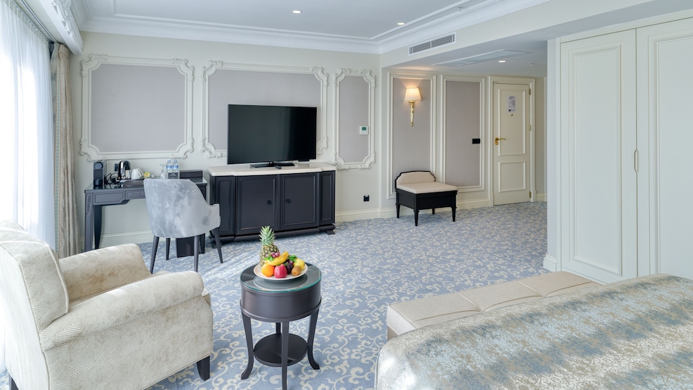 Dekalb Hotel Istanbul 34/50