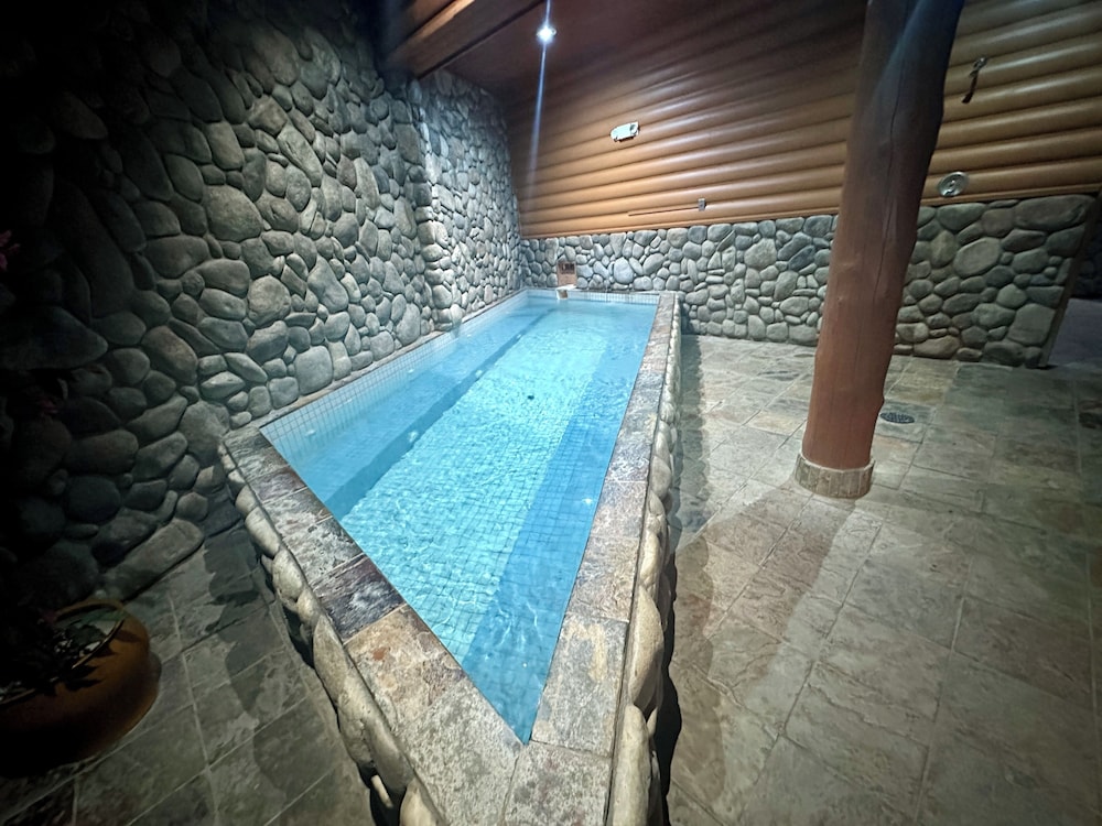 The Lodge At Lolo Hot Springs 21/50