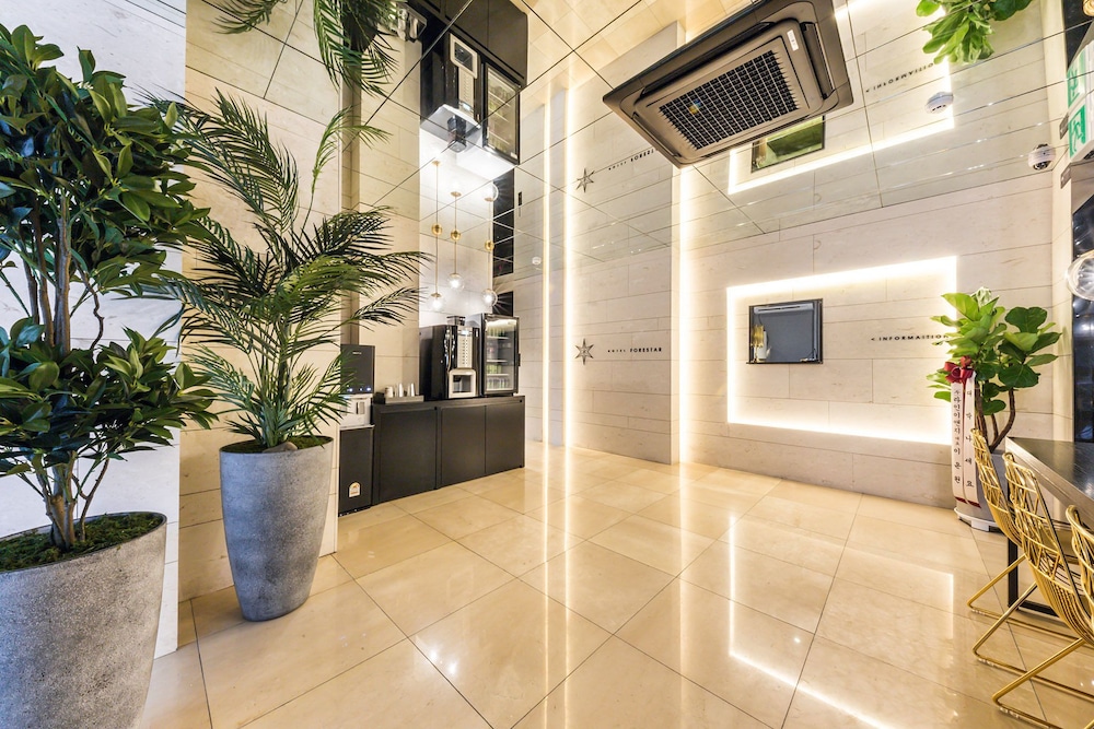 Hotel Forestar Sinchon 5/26