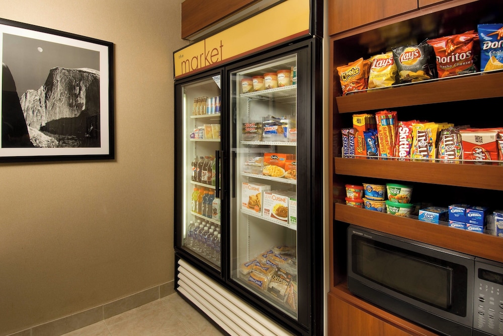コートヤード バイ マリオット サン アントニオ シーワールド / ラックランド(COURTYARD BY MARRIOTT SAN ANTONIO SEAWORLD LACKLAND) 写真5