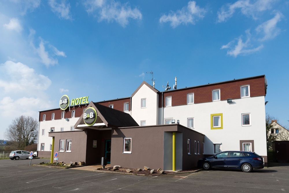 B&B Hotel Le Mans Nord 1 in SAINT-SATURNIN - SARTHE