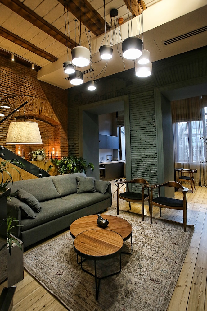 Paskunji Residence 25/50