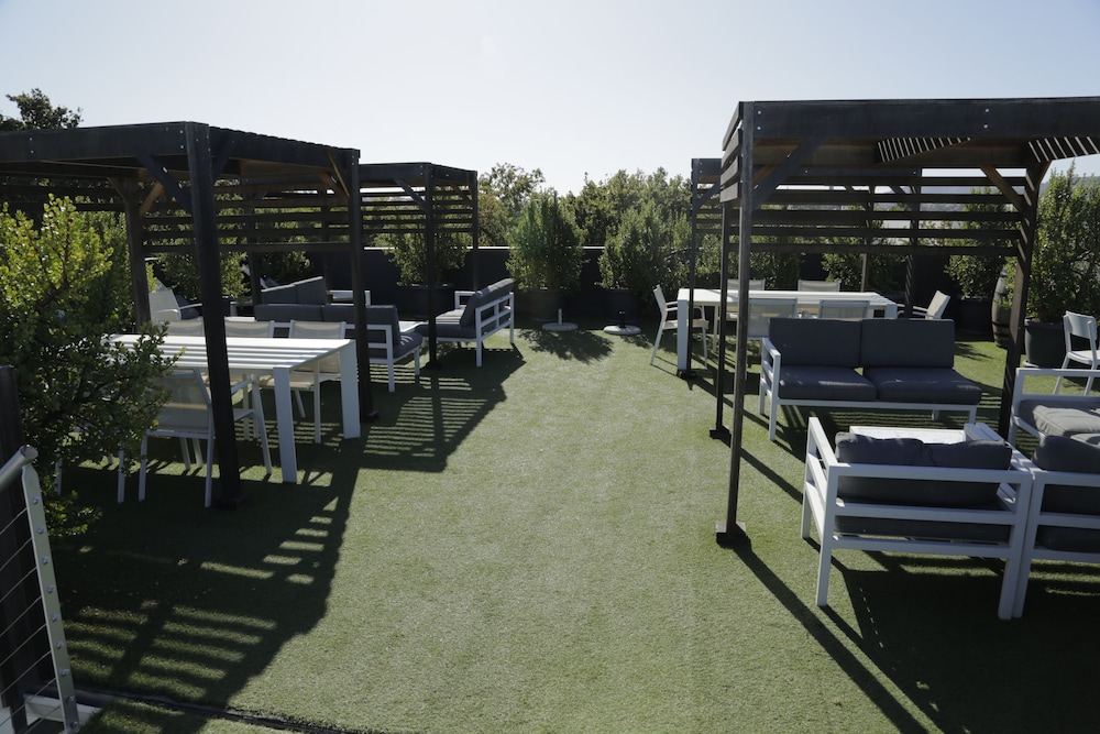 107 Dorpstraat Boutique Hotel 8/70
