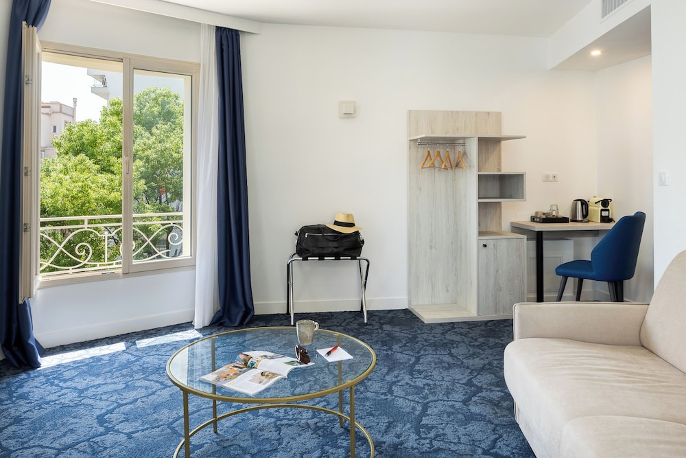 AEVA HOTEL 20/44