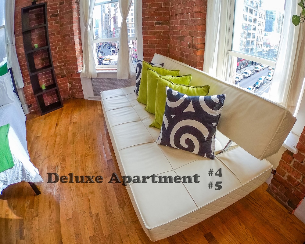 Macy Empire Apartments 11/50