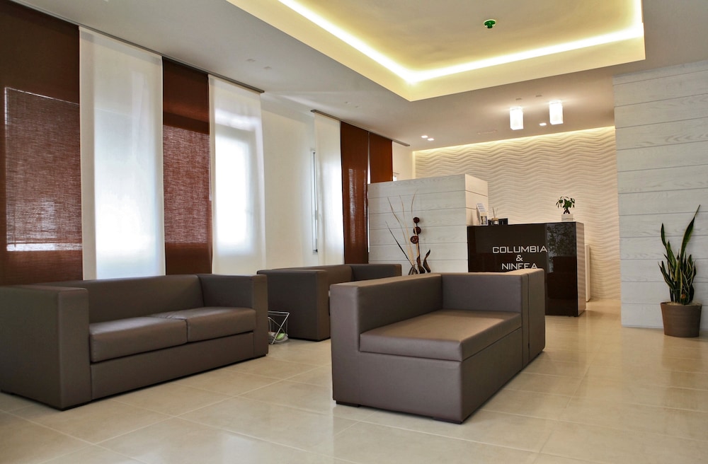 Hotel Columbia &amp; Ninfea 30/50