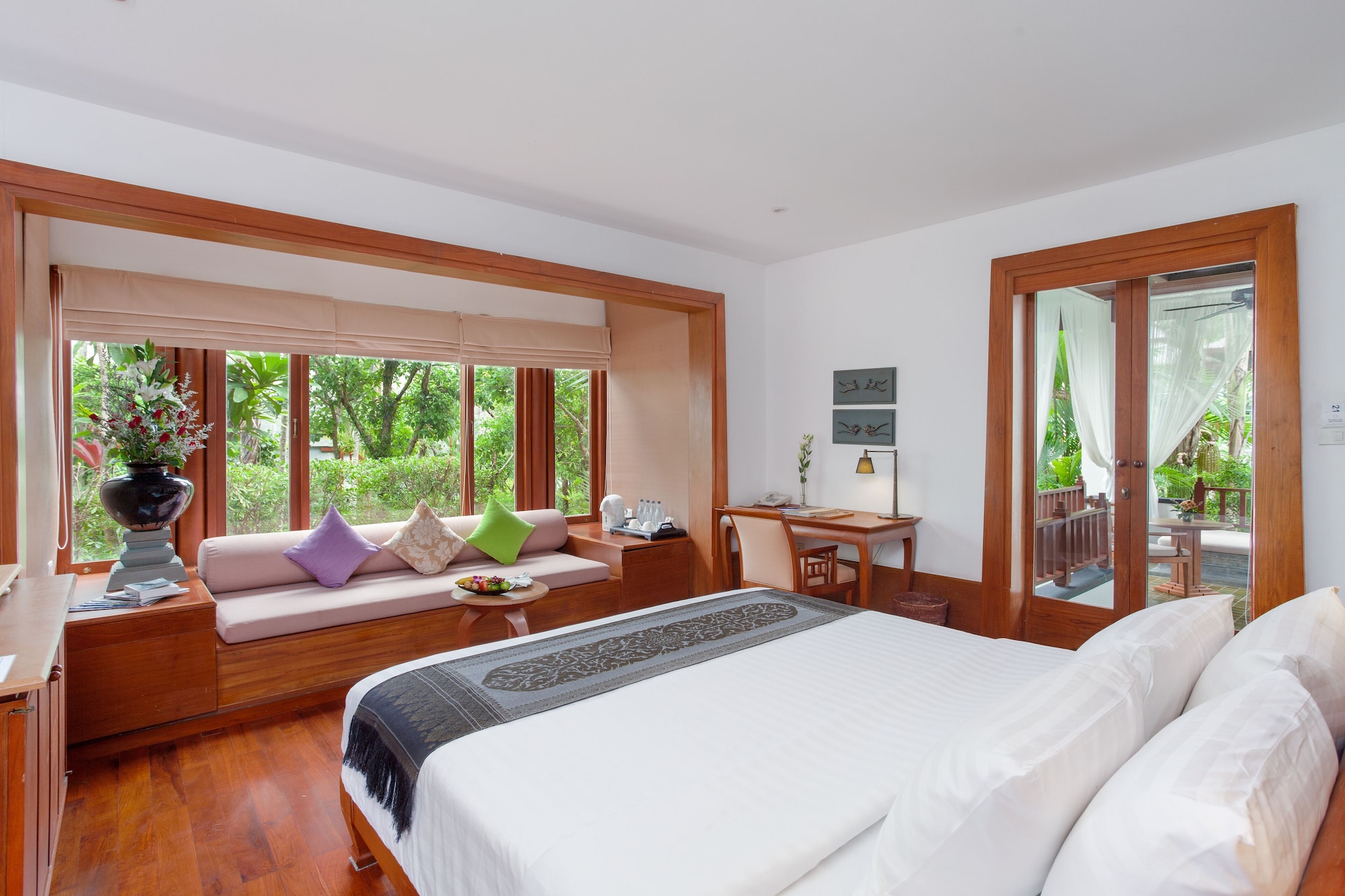 Sala, Villa, Garden View, Low Floor