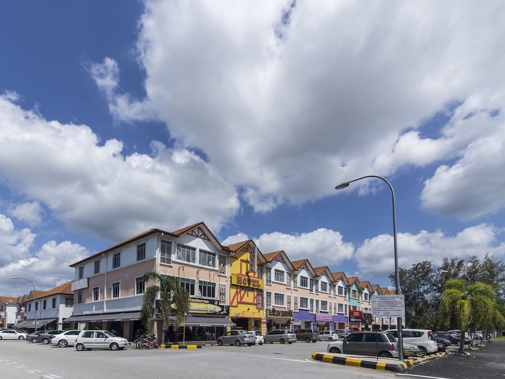 Kuala Selangor Boutique Hotel 14/15