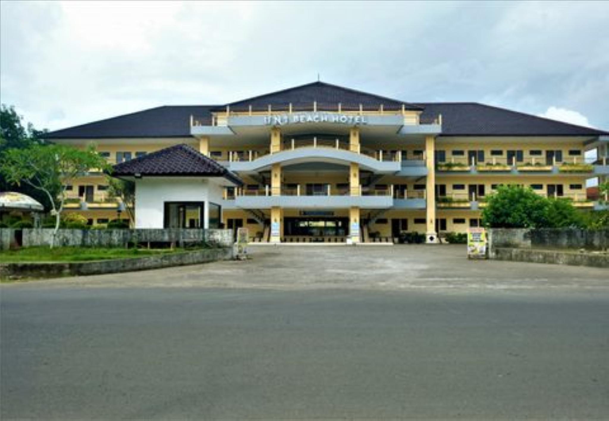 Uni Beach Hotel 3/25