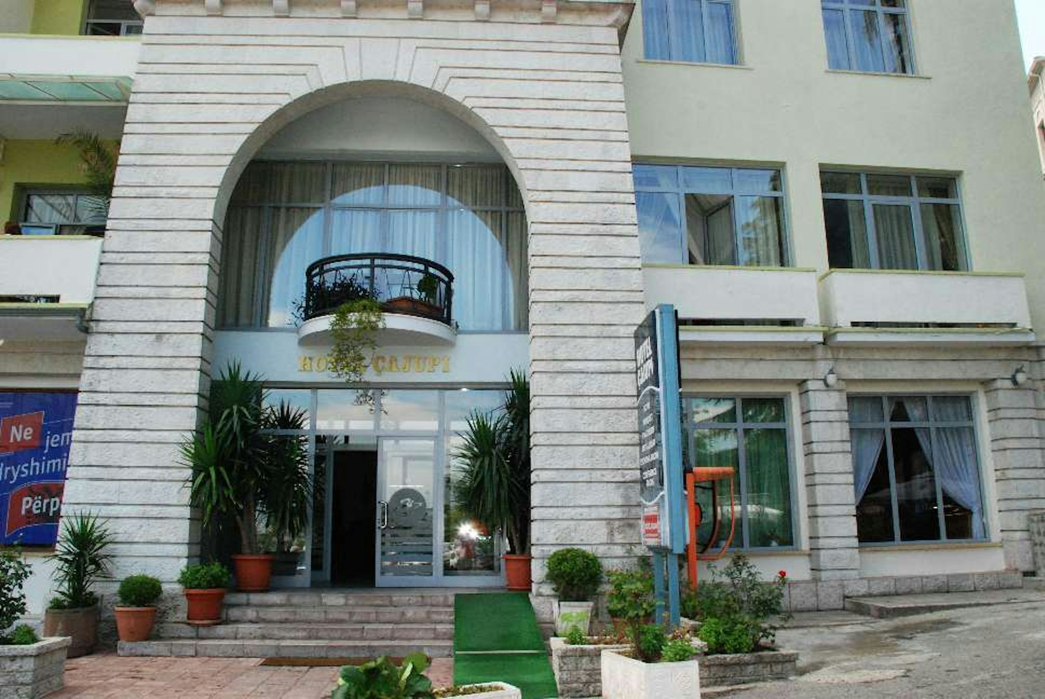 Cajupi in GJIROKASTER
