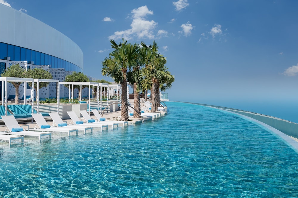 Address Beach Resort 7/78