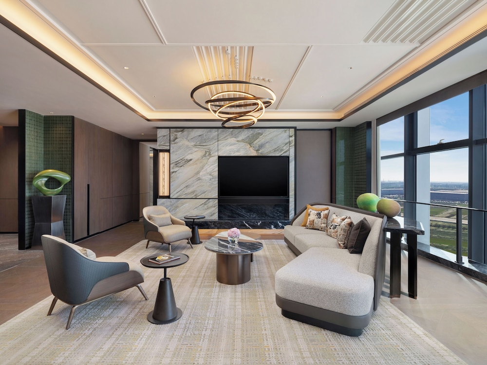 DoubleTree by Hilton Zhengzhou Airport Aerotropolis 23/43