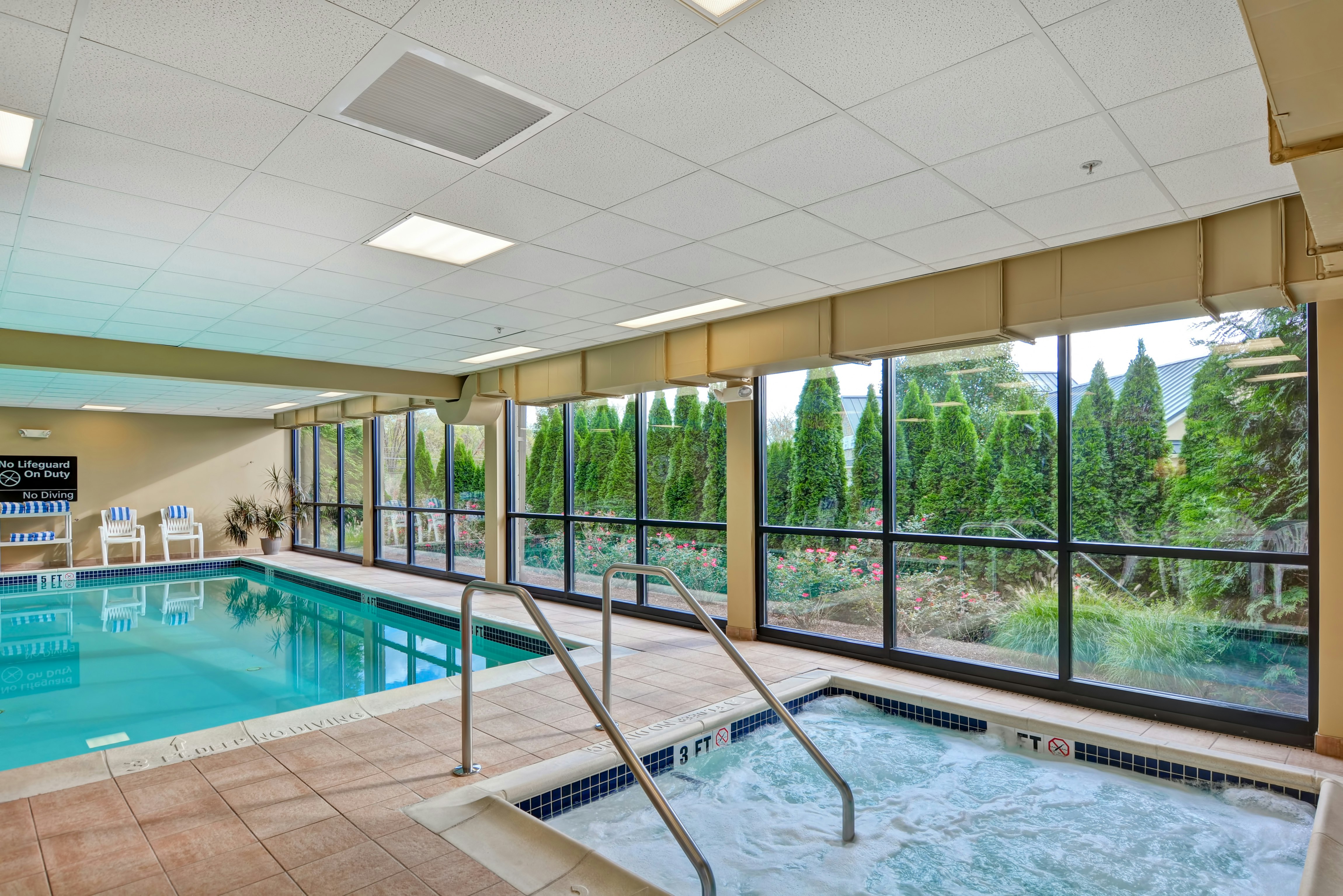 Hampton Inn Lewisburg Pa 12/24