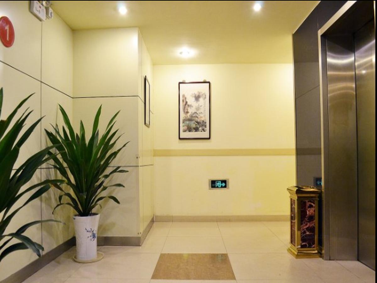 Magnotel (Nanjing Xinjiekou) 12/54