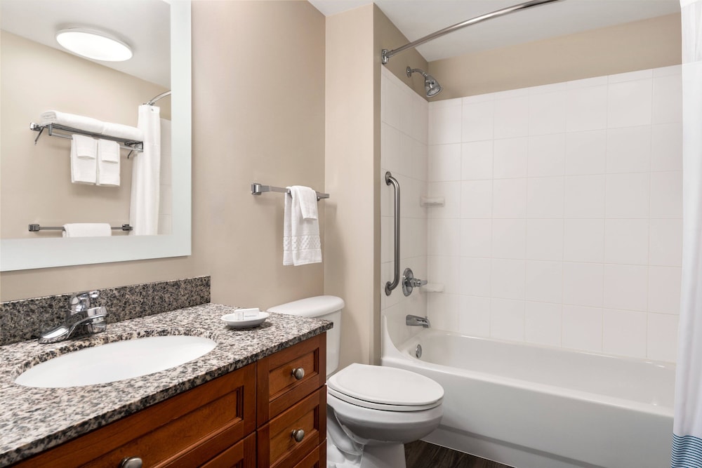 Towneplace Suites By Marriott Springfield 11/37