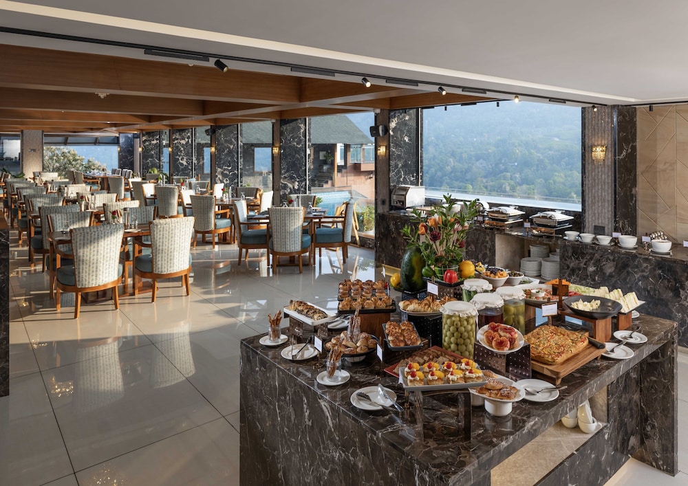 The Grand Cliff Resort Munnar 36/48