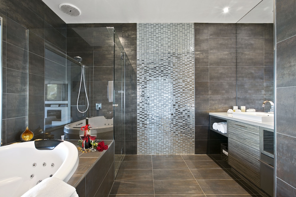 Arthurs Superb Views Luxury Retreat 38/43