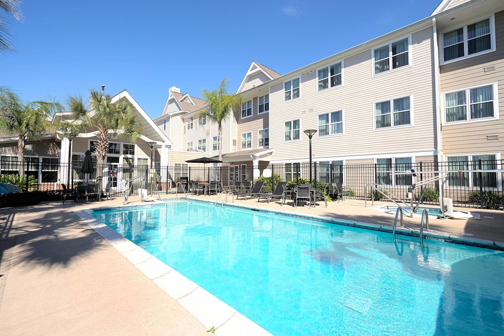 Residence Inn Lafayette Airport 18/19