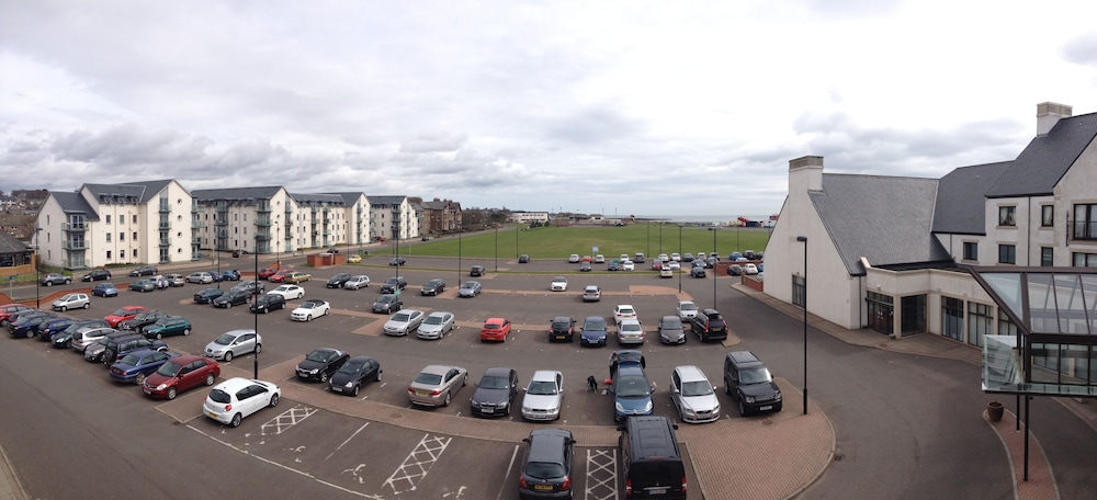 Carnoustie Hotel 67/75