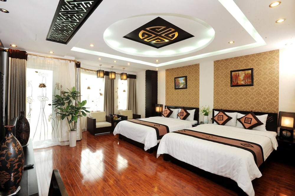 Wild Lotus Hotel 26/50
