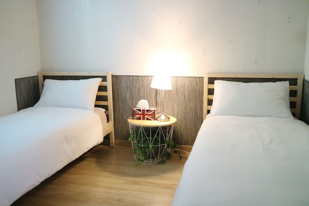 Mr. Kim Guesthouse 7/27