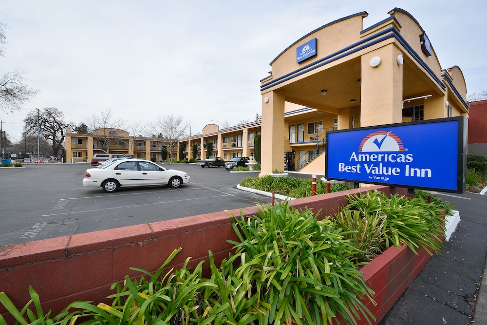 Americas Best Value Inn Chico 1/30