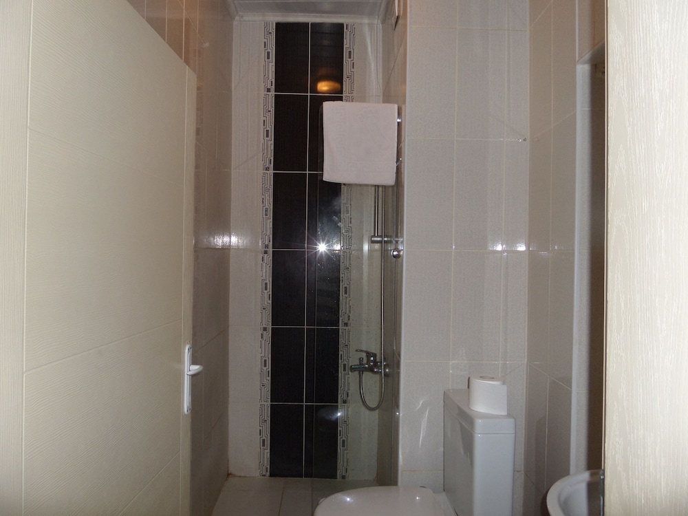 Ercan Inn Hotel 25/62
