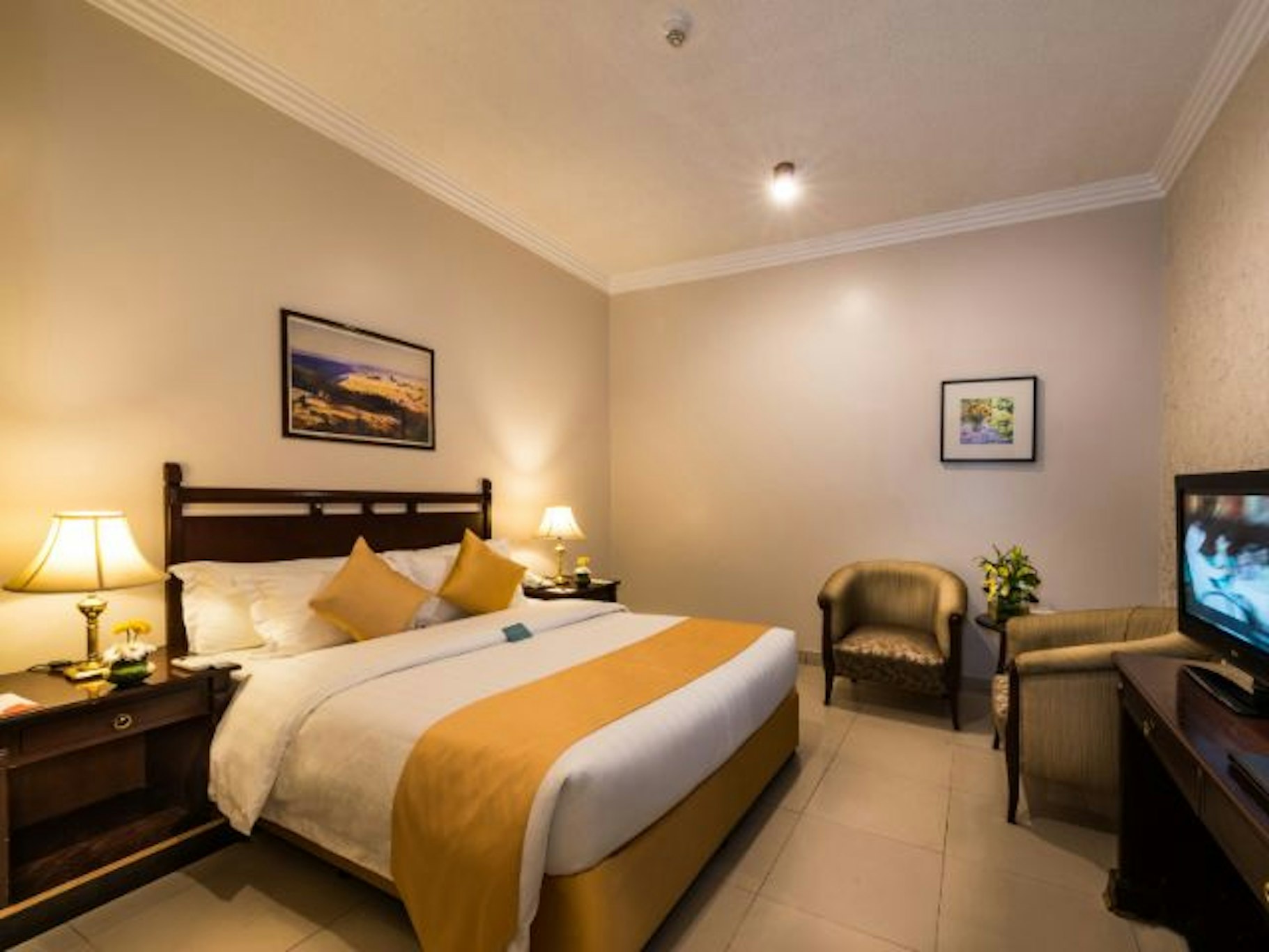 Standard King Room