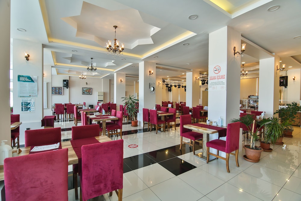 Diamond Hotel 36/47