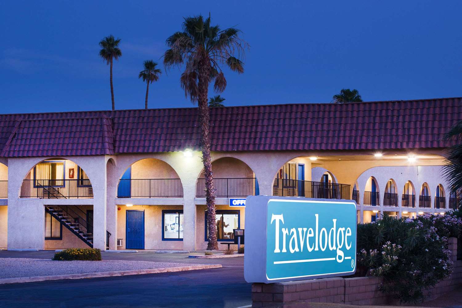 Travelodge by Wyndham Indio 2/21