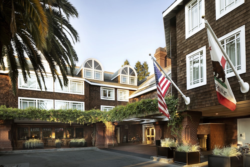Stanford Park Hotel 7/68