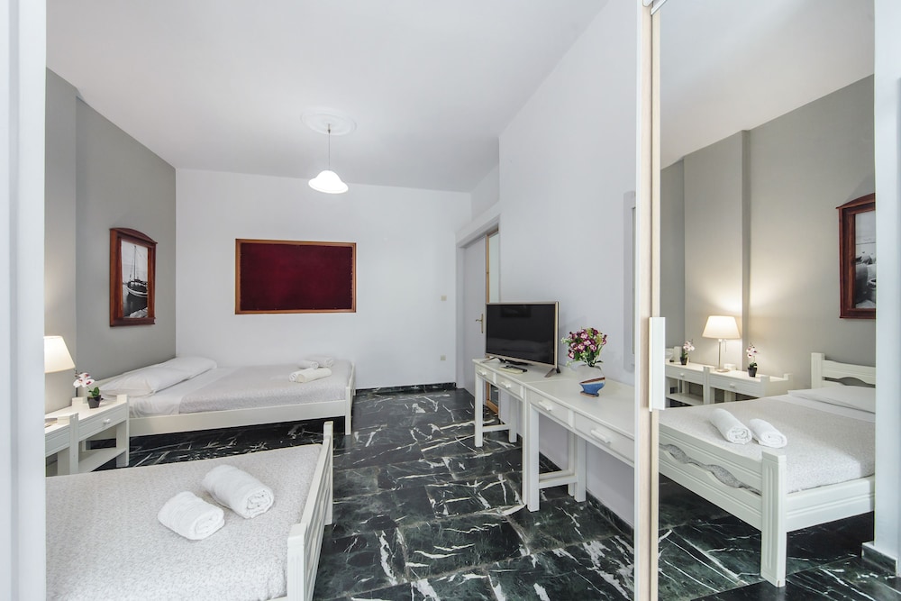 Casa Kasteli 50/50