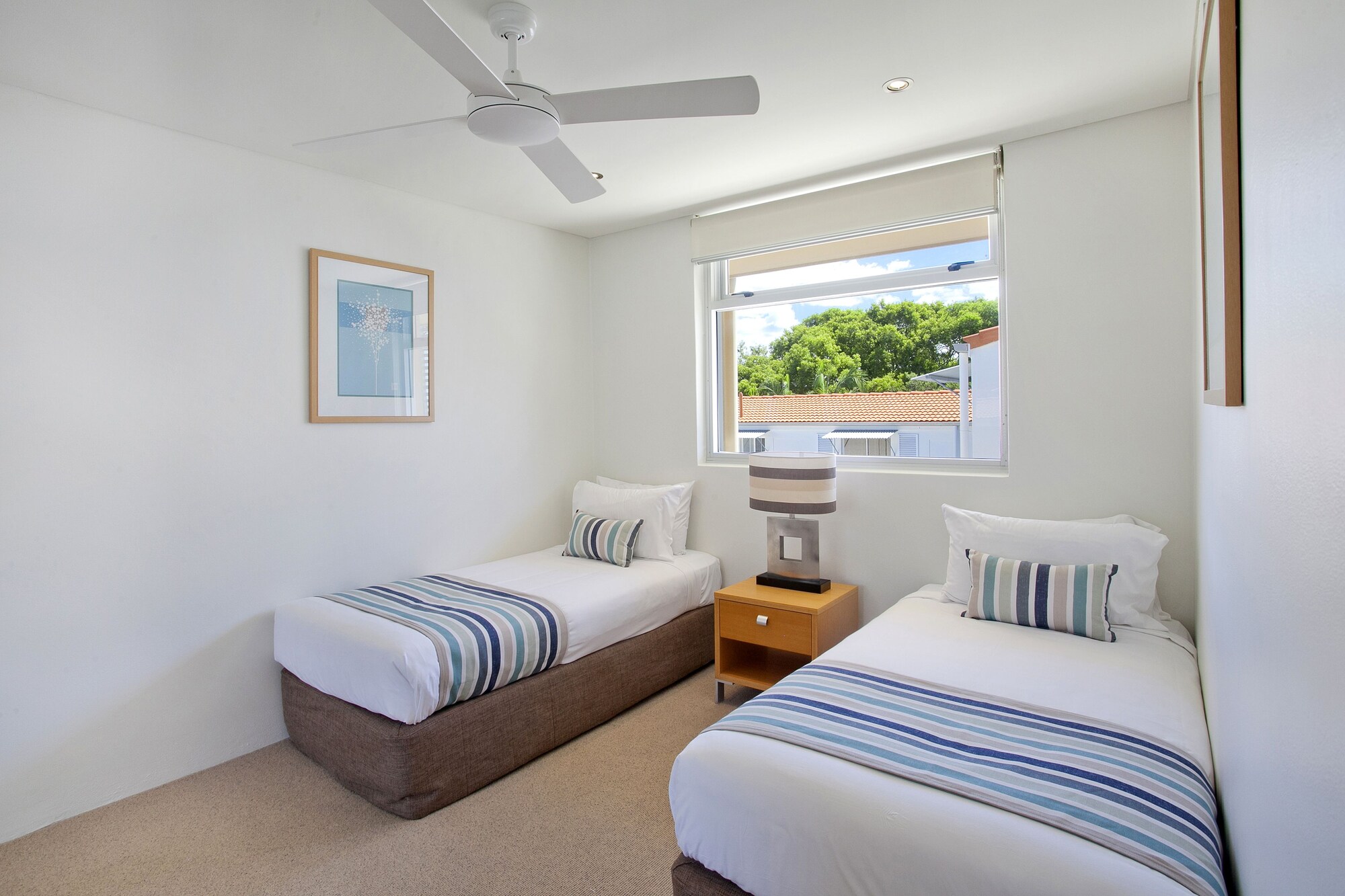 2 Bedrooms, King and Twin Beds, Ocean View