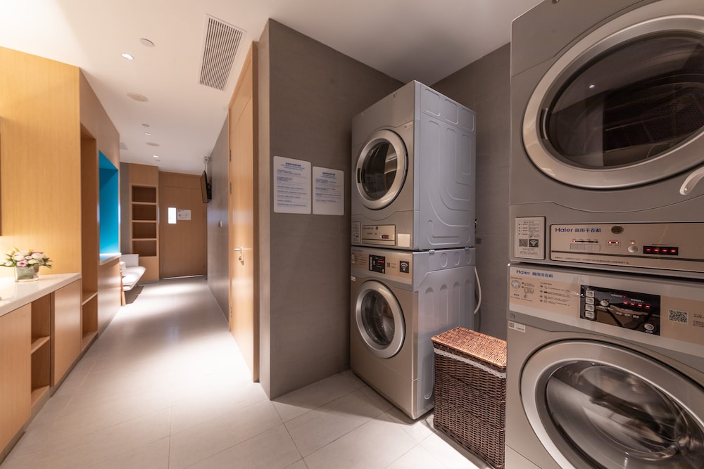Holiday Inn Express Dongguan Humen 15/25