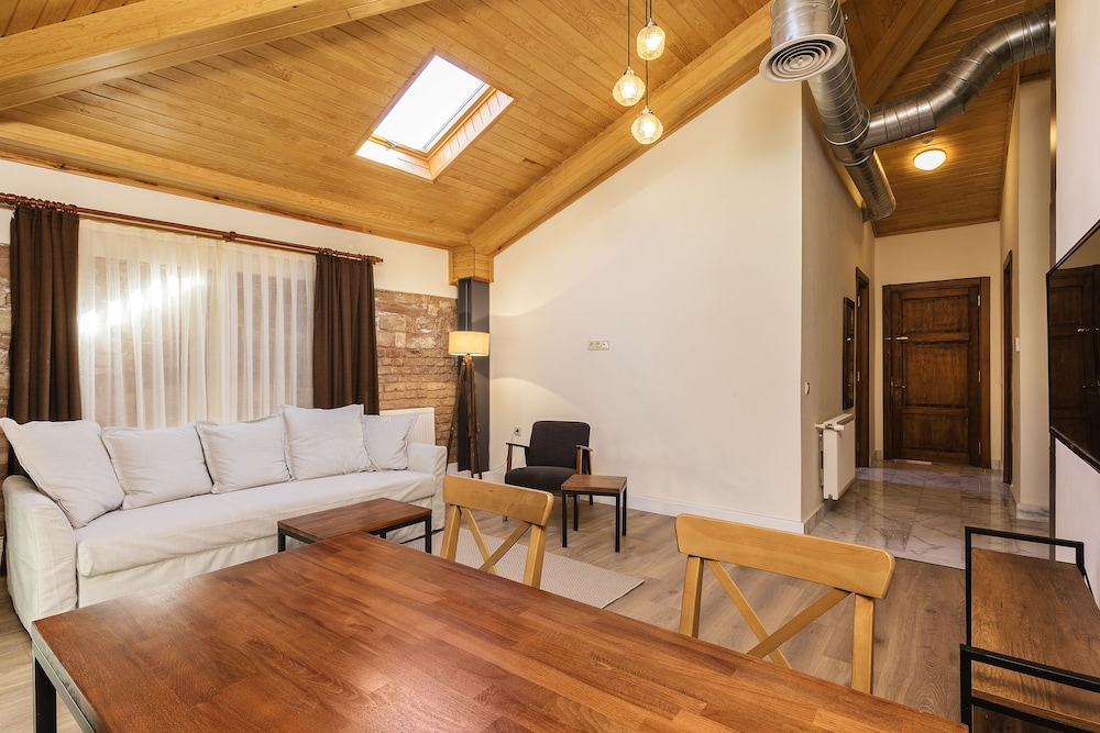 Raven Suites Old City Istanbul 17/21