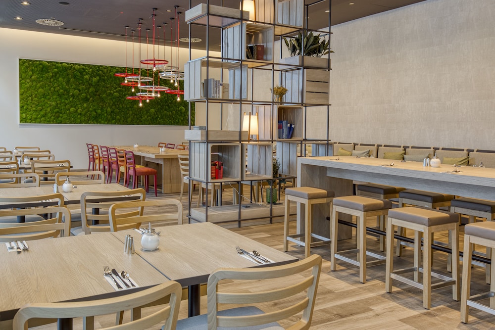 IntercityHotel Berlin Airport BER Terminal 1+2 29/50