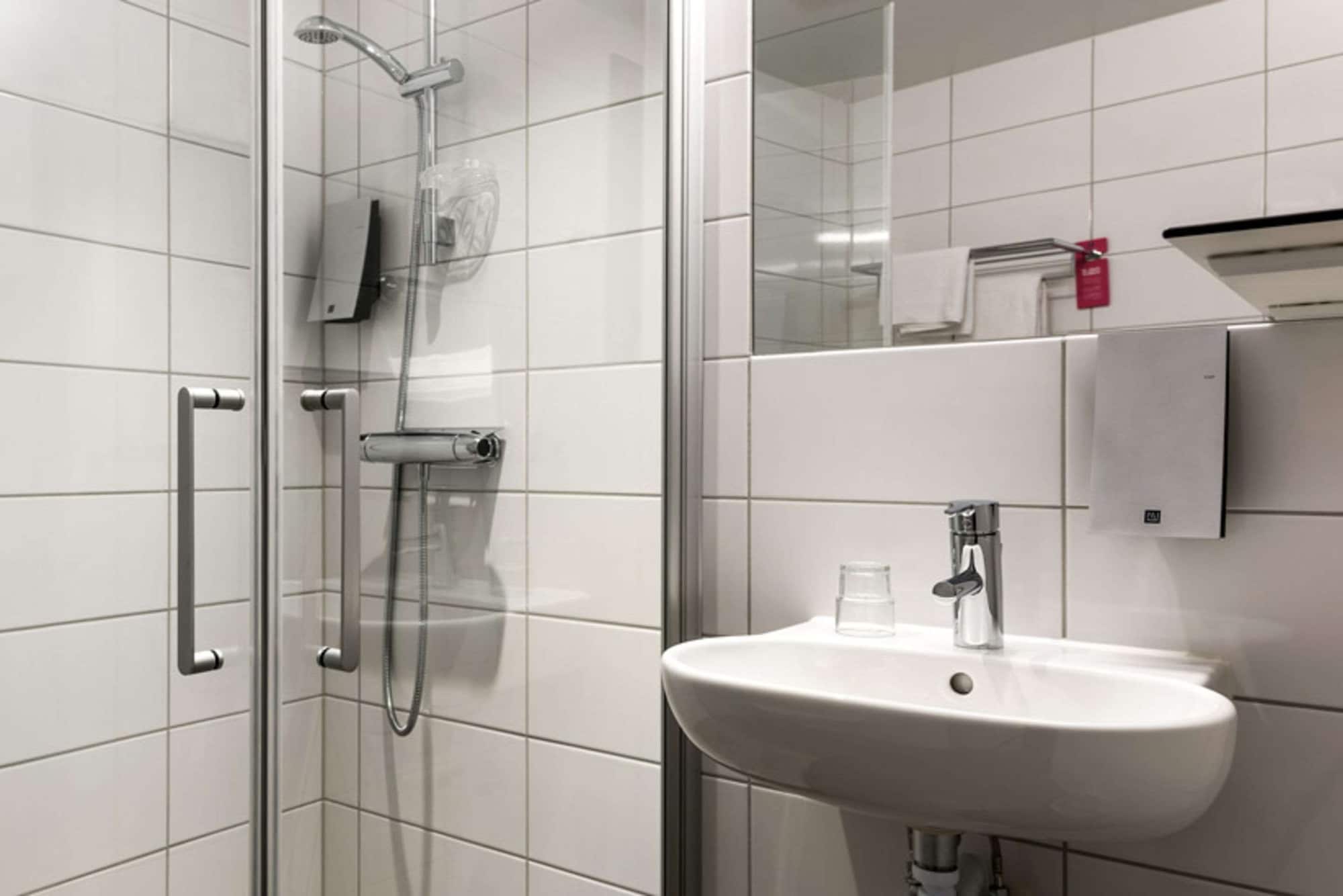 غرفة قياسية بسريرين منفصلين، Comfort Hotel Goteborg 7/10