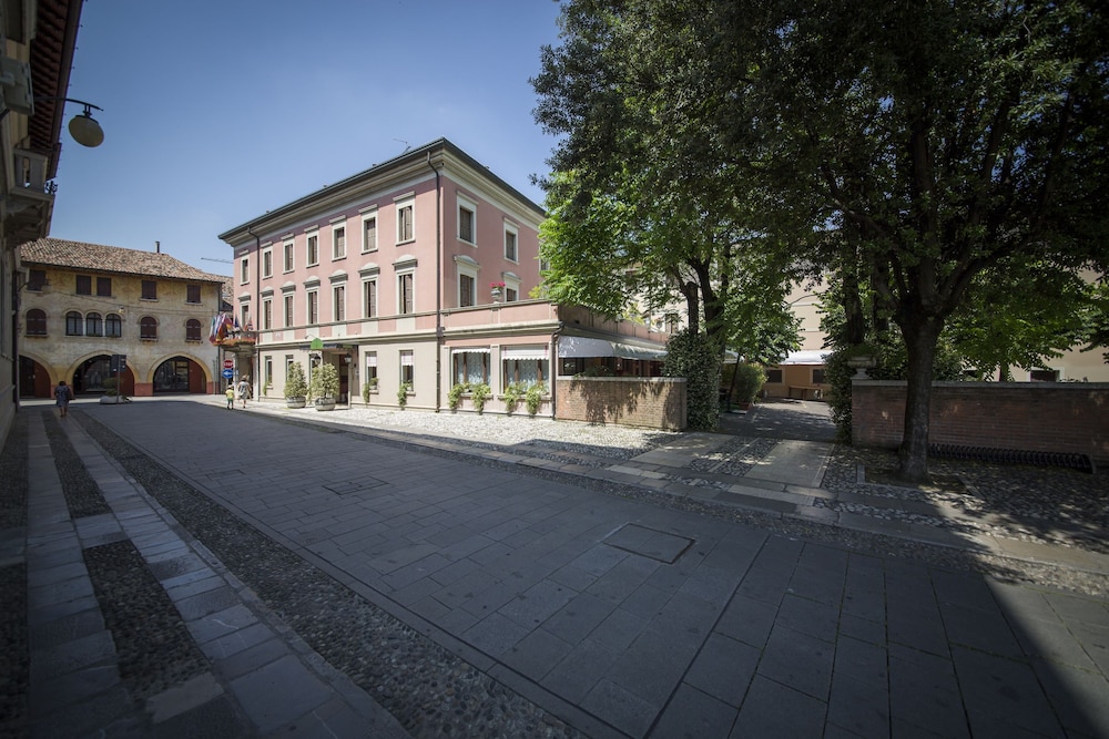 Hotel Spessotto 46/50