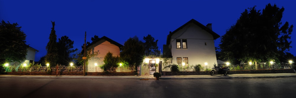 Beyaz Ev Agva - Adults Only 43/50