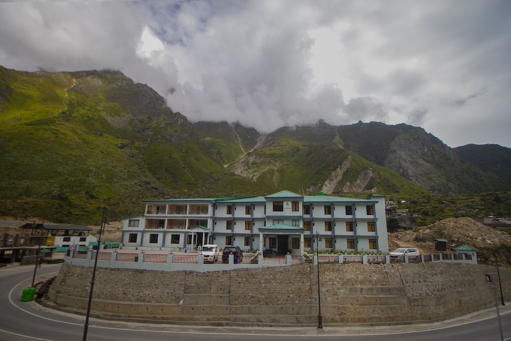 Amritara The Avadh in BADRINATH