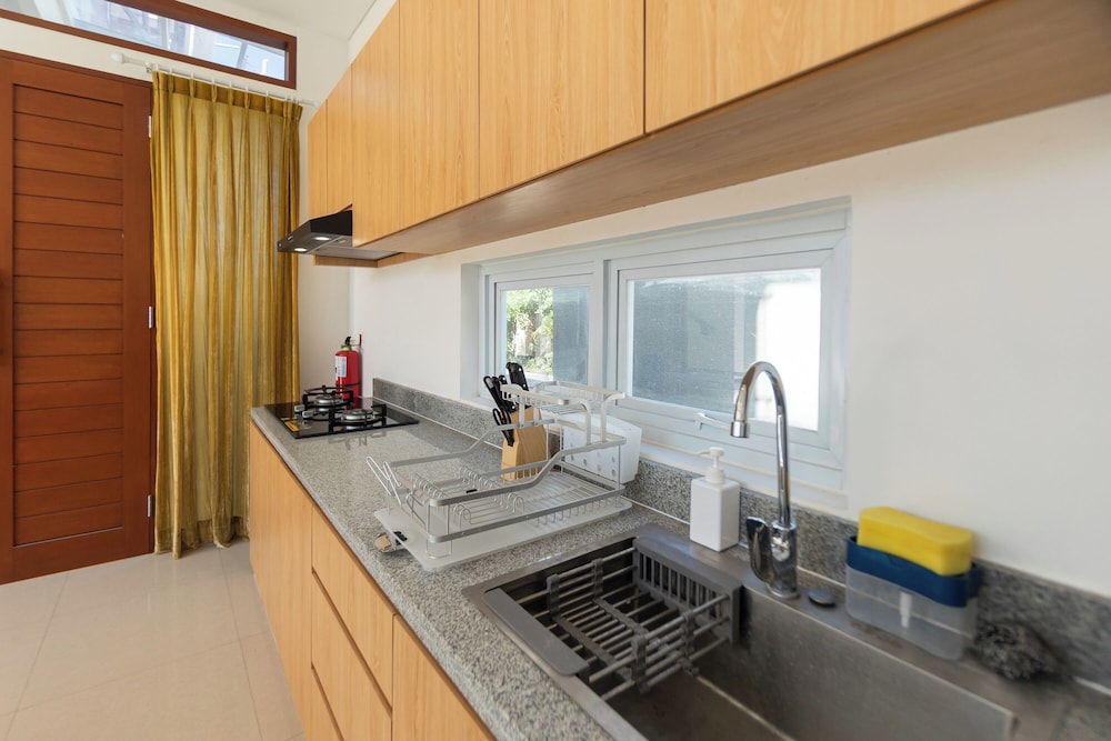 Villa Berlian 60/64